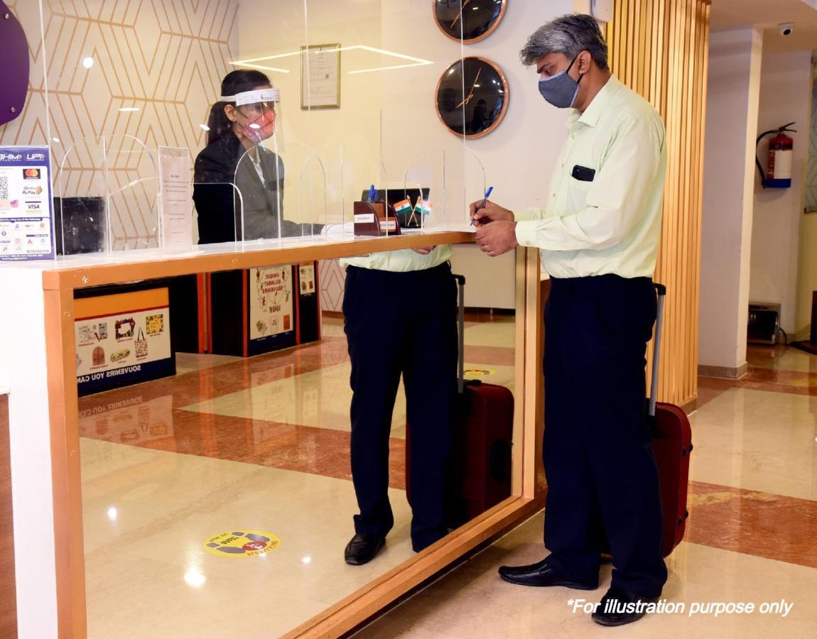 สปอต ออน 37214 คลาสิก ลอดจ์ Hotel ไฮเดอราบัด ภายนอก รูปภาพ