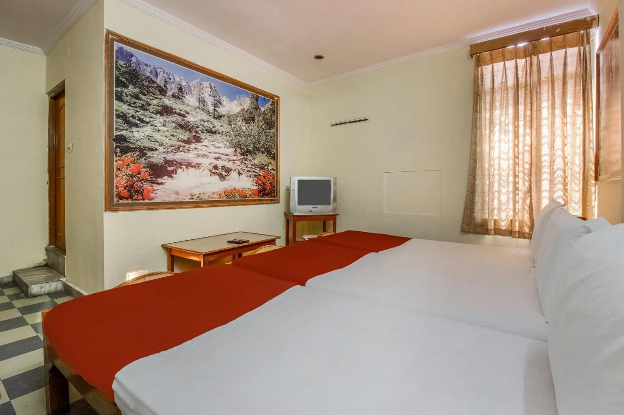 สปอต ออน 37214 คลาสิก ลอดจ์ Hotel ไฮเดอราบัด ภายนอก รูปภาพ