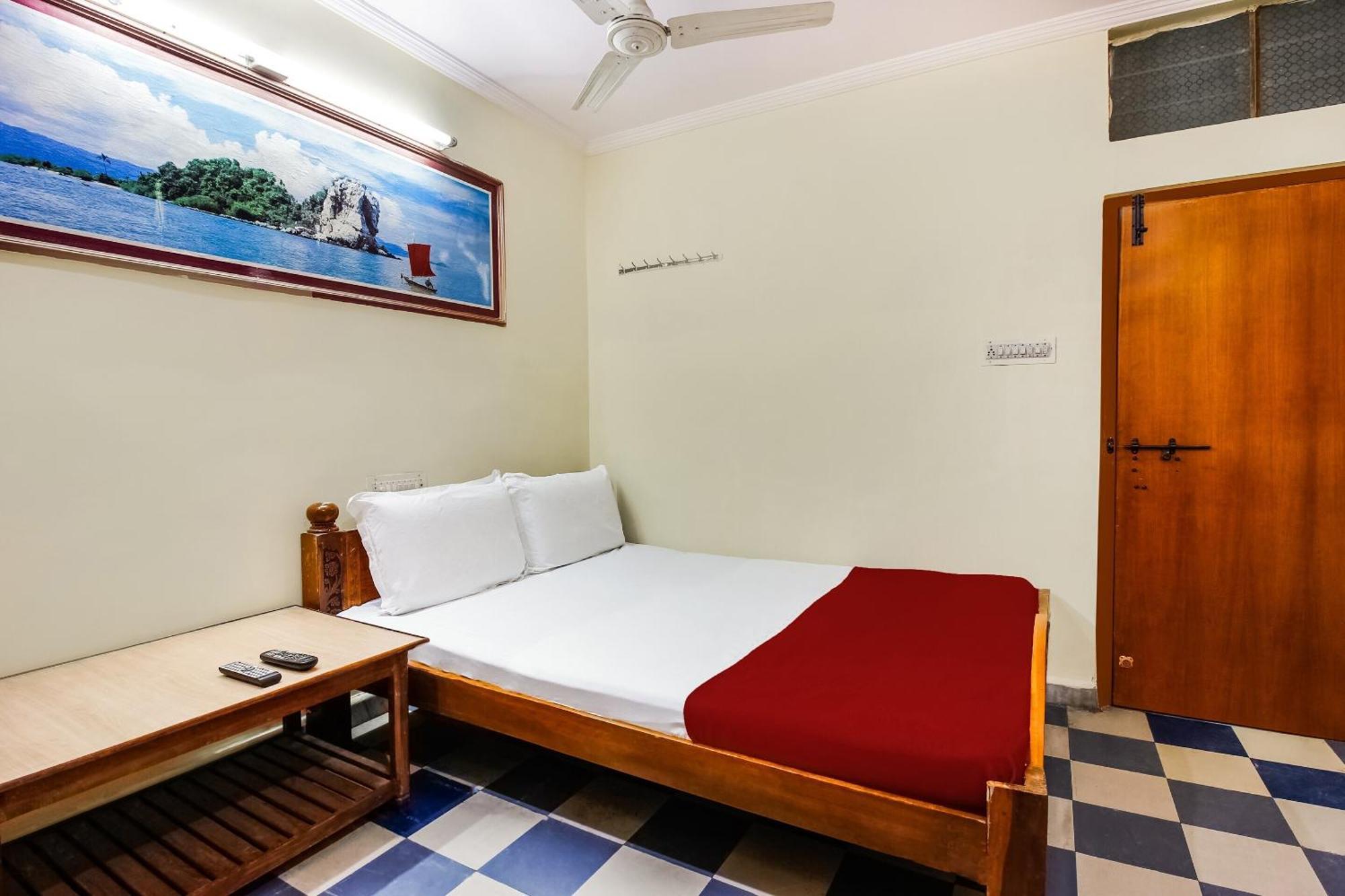 สปอต ออน 37214 คลาสิก ลอดจ์ Hotel ไฮเดอราบัด ภายนอก รูปภาพ